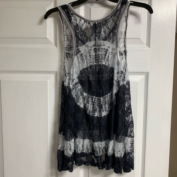 Lace Tank Top - Picture 2 of 2